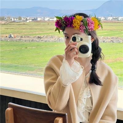美女荒野逃亡